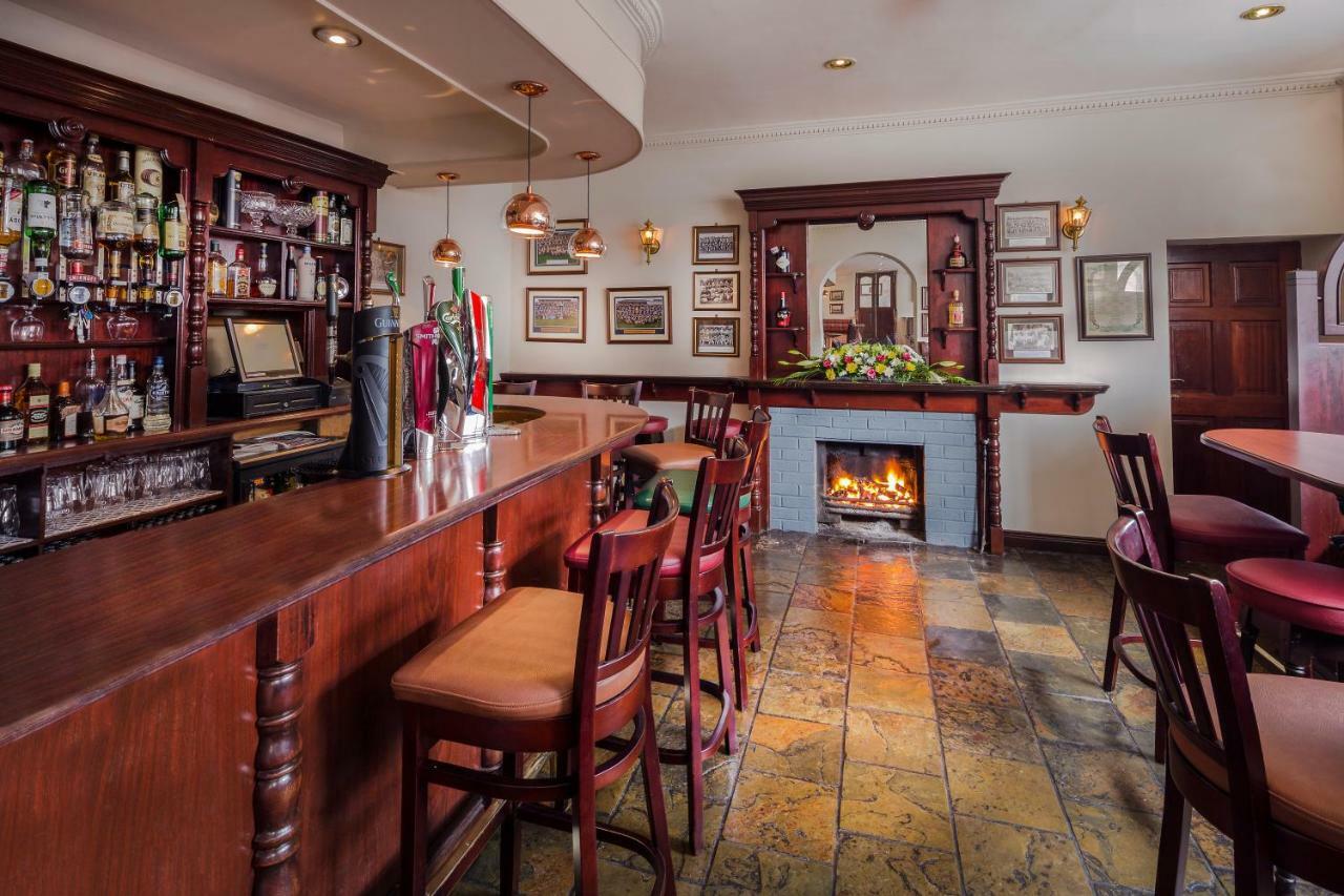 Breffni Arms Hotel Arvagh Exterior foto