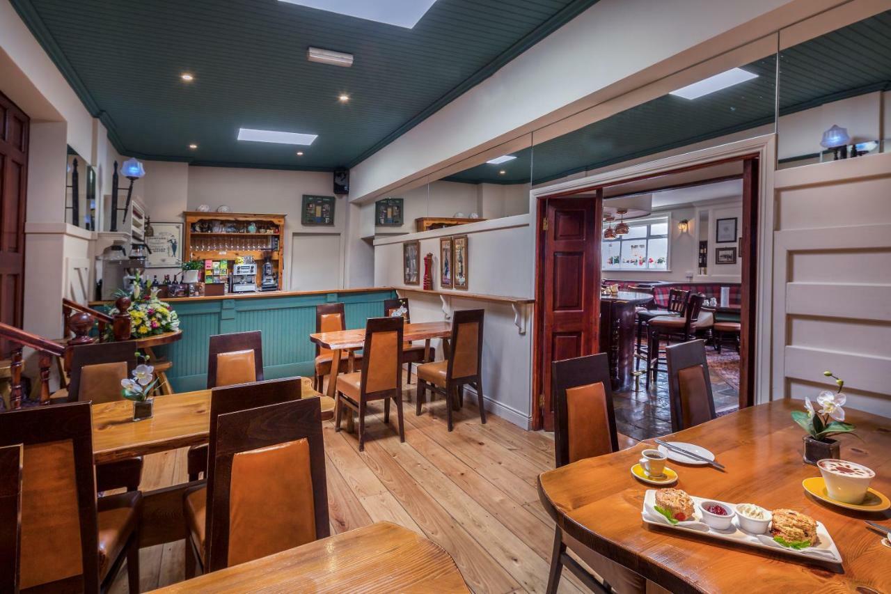 Breffni Arms Hotel Arvagh Exterior foto
